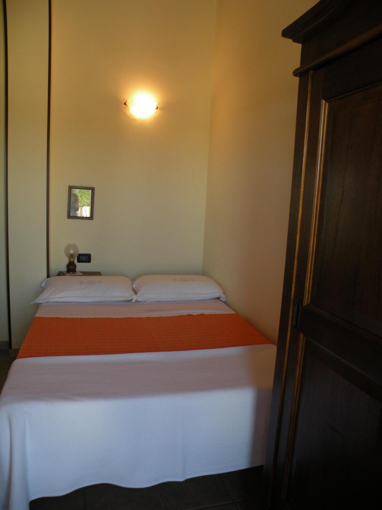 B&B Da Levi Piana Del Sole Rivalta Bormida Phòng bức ảnh