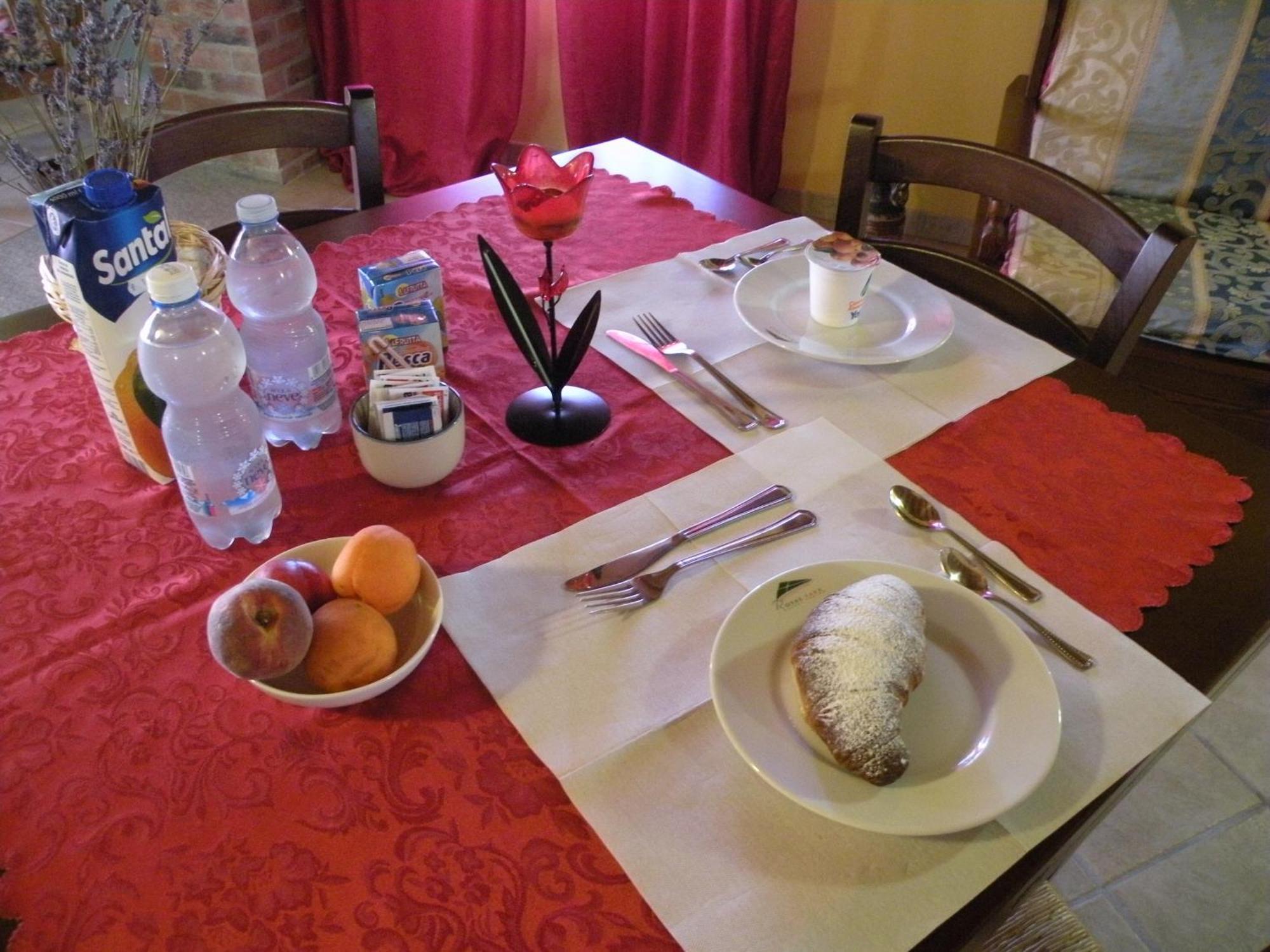 B&B Da Levi Piana Del Sole Rivalta Bormida Phòng bức ảnh